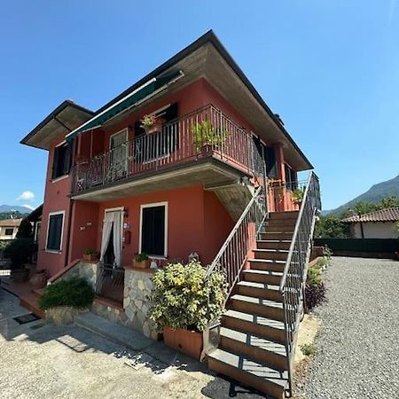 Appartamento Gallicano - La Tana Екстериор снимка